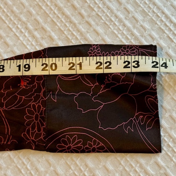 Trina Turk Brown & Pink Floral Silk Stretch Blouse Size Small - Picture 11 of 11